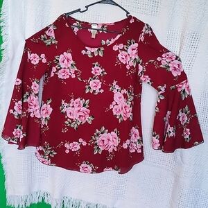 Gorgeous Cacia XL Sheer Floral Blouse Top Flared Sleeves